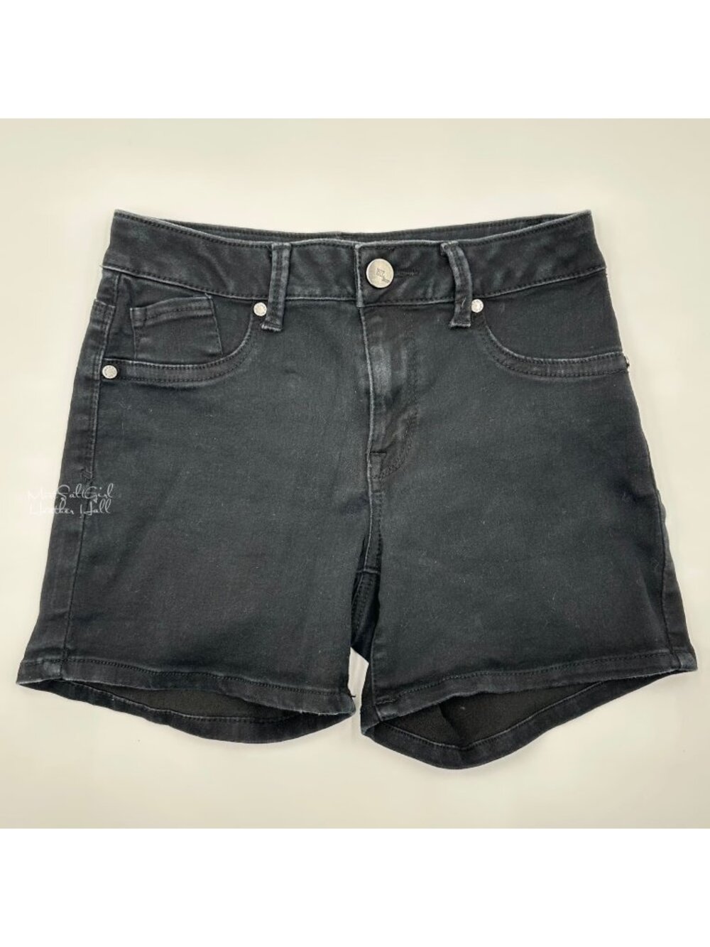 1822 Denim Black Jegging Shorts Size 6
